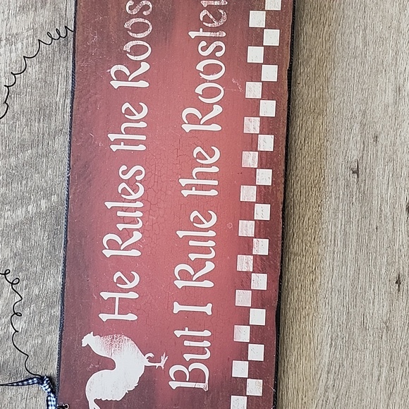Rustic Red Rooster Sign - Picture 2 of 8